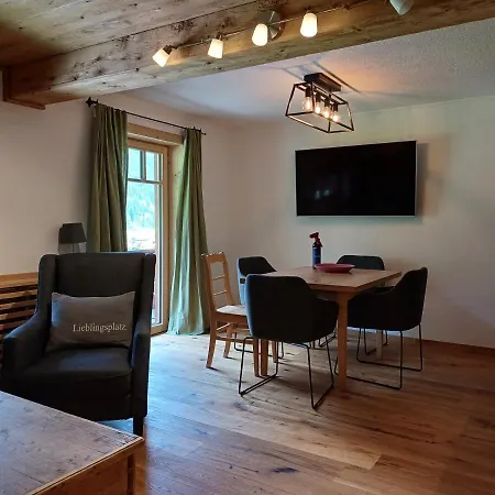 Casa de hóspedes Haus Petra 3*