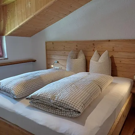 Haus Petra Guest house *